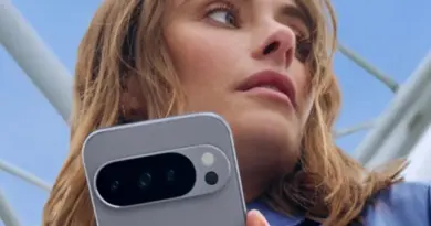 Google's Magic Cue Uses AI to Quickly Surface Travel Info