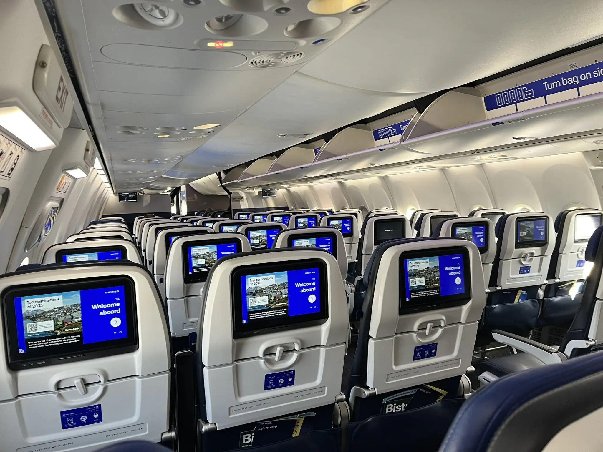 Paid $59 For United’s “Window Seat” In 11A — Got A Wall Instead. Now It’s A California Class Action For Fraud - View from the Wing