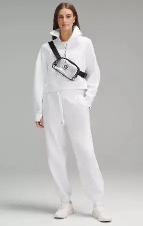 Yes, Your Crossbody Counts As A Personal Item—And That’s Part Of The Problem [Roundup] - View from the Wing