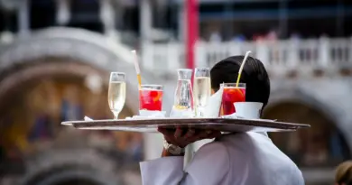 Taxation des pourboires : 81% des salariés de l’hôtellerie-restauration s’y opposent