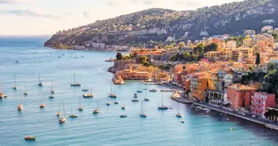 Tourisme : un été maussade, mais pas pour tout le monde